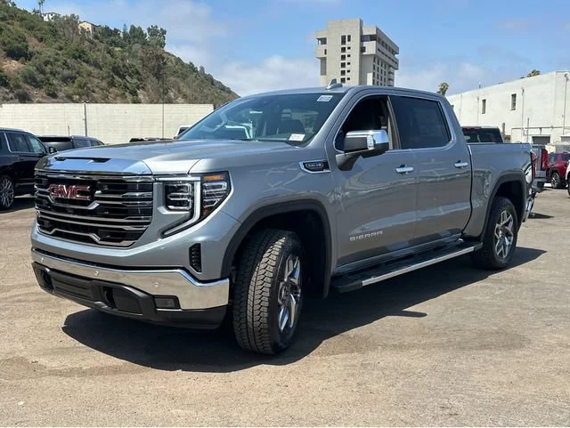2026 GMC Sierra 1500 SLT - Photo 10