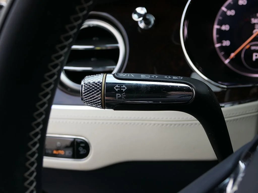 Used 2023 WHITE Bentley GT V8 image 15