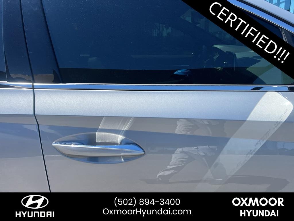 Used 2023 Curated Silver Hyundai SEL Plus image 5