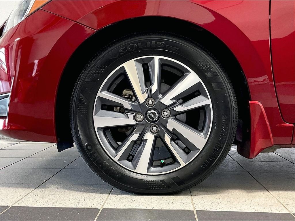 Used 2024 Red Nissan 1.6 SV image 7