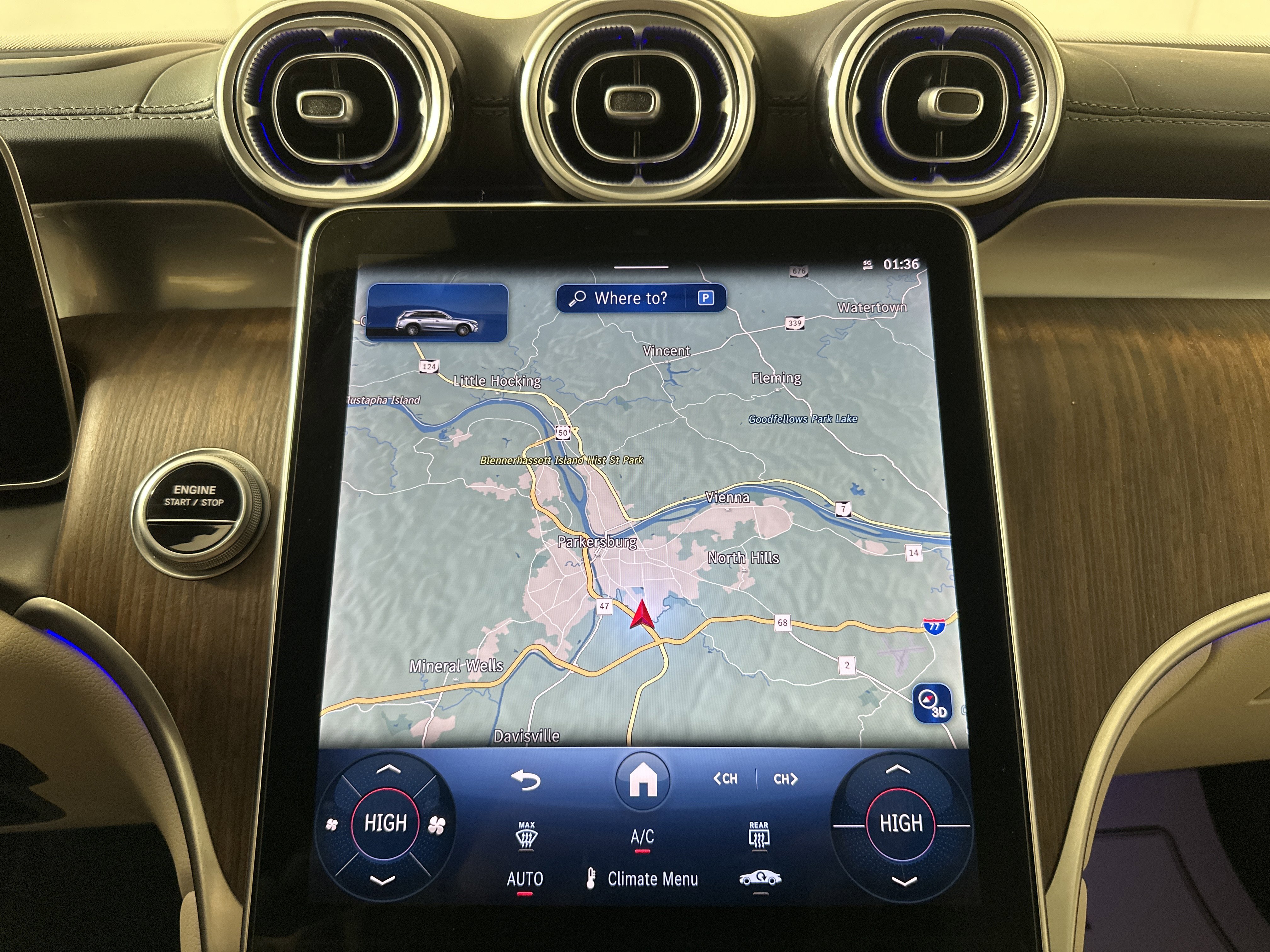 2025 Mercedes-Benz GLC Base - Photo 16