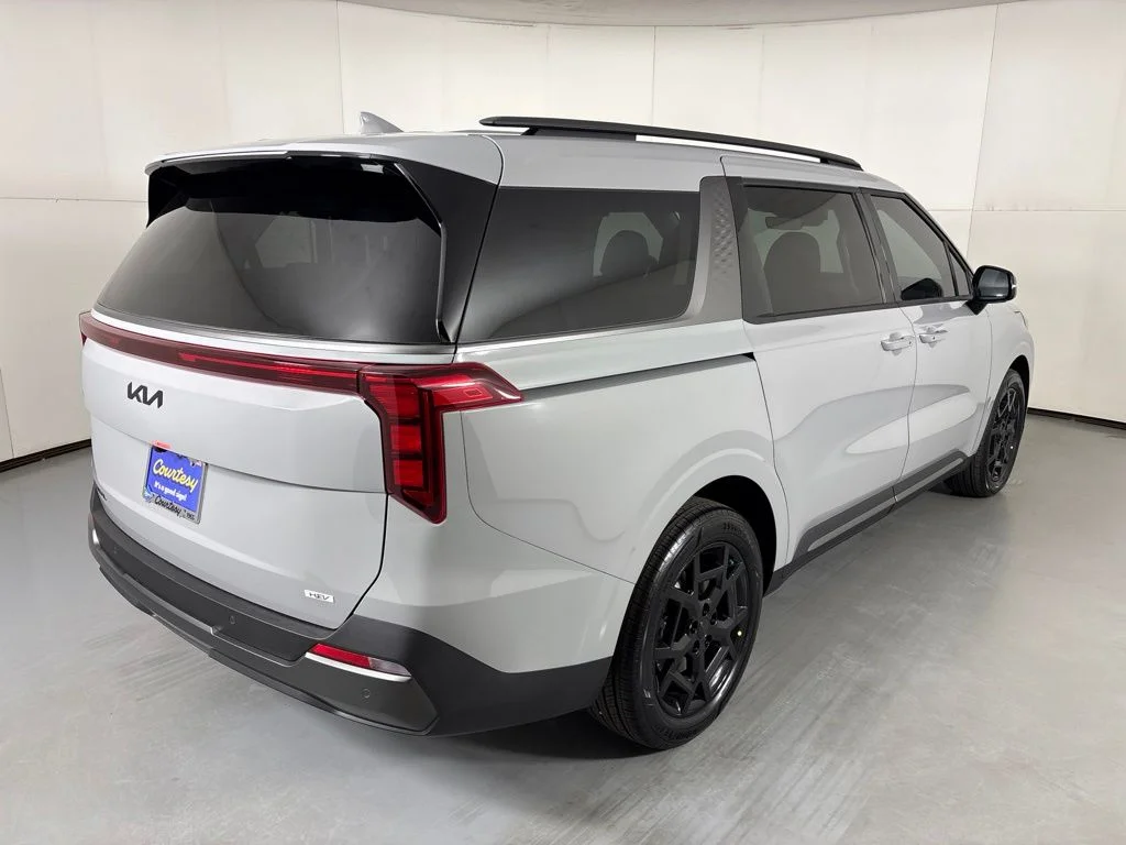 New 2027 Silver Kia EX image 8