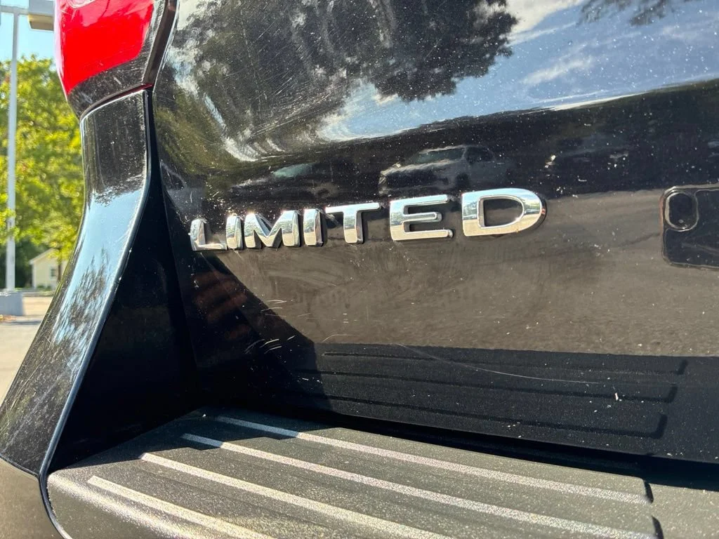 Used 2024 Black Ford Limited image 29