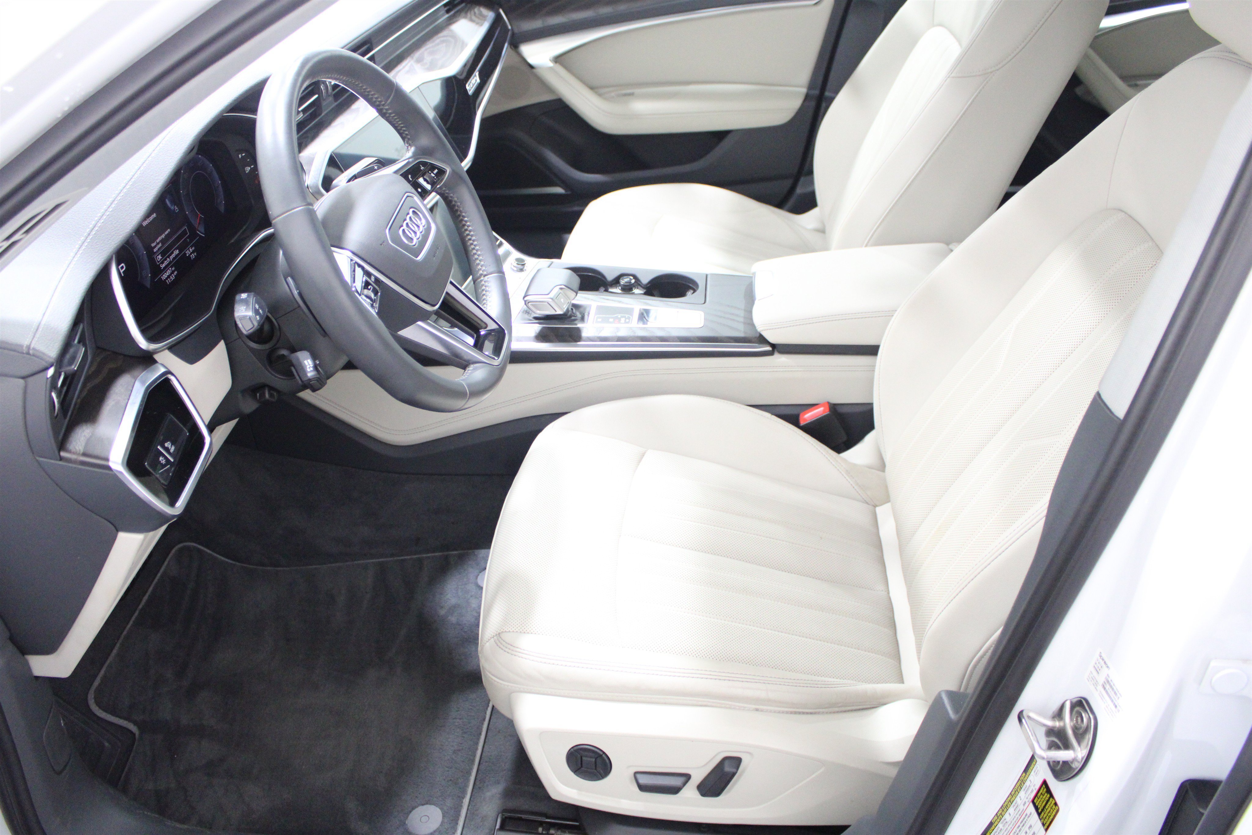 Used 2019 Glacier White Metallic Audi Premium Plus All-Wheel Drive image 5