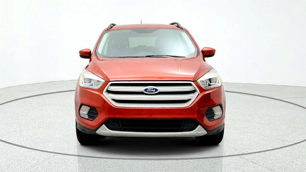 Used 2019 Sedona Orange Metallic Ford SEL FWD image 2