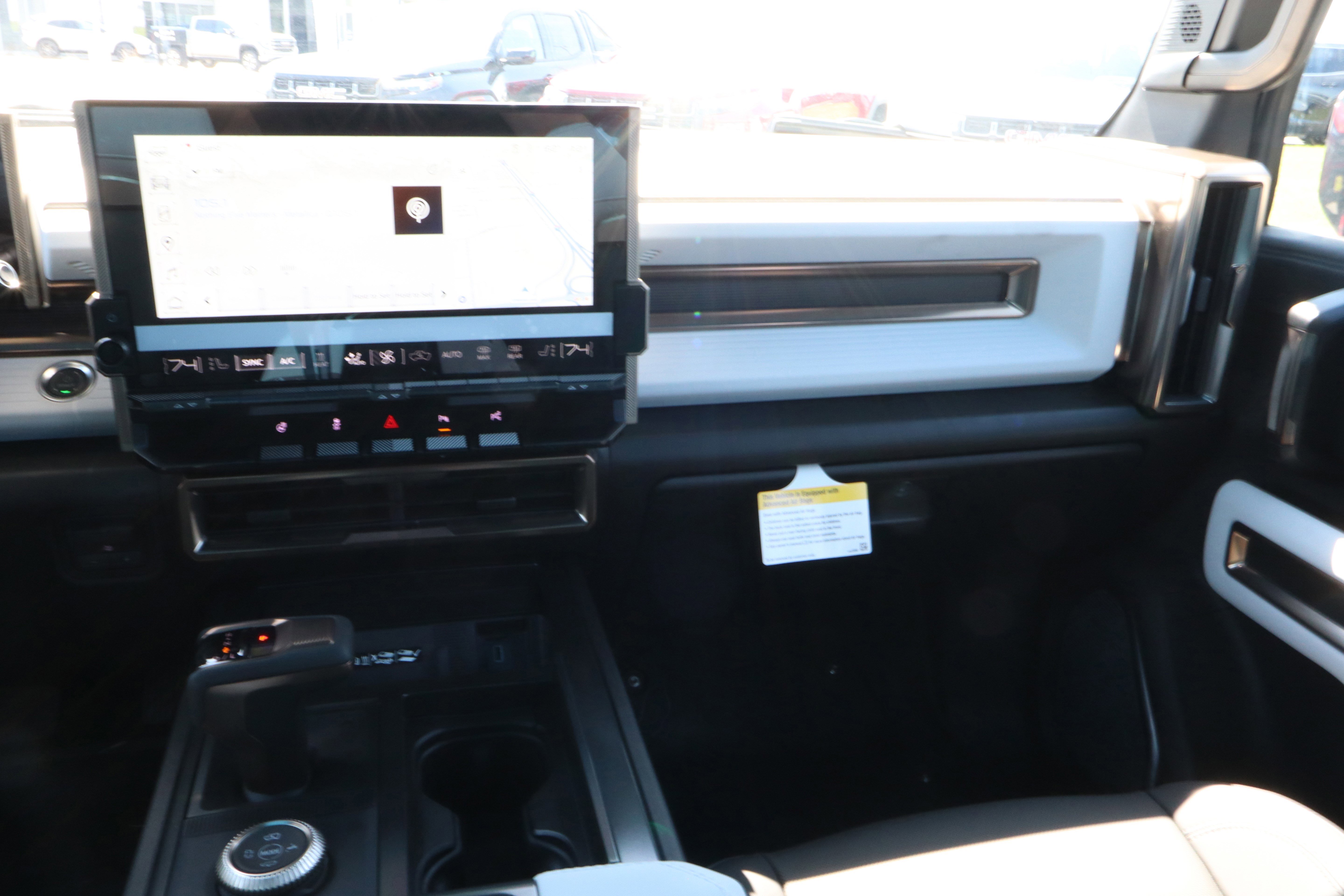 2025 GMC HUMMER EV 3X - Photo 11