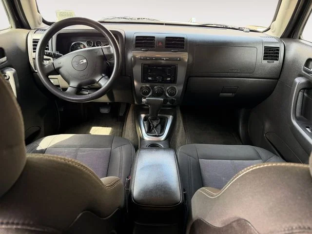 Used 2006 Black Hummer Base image 10