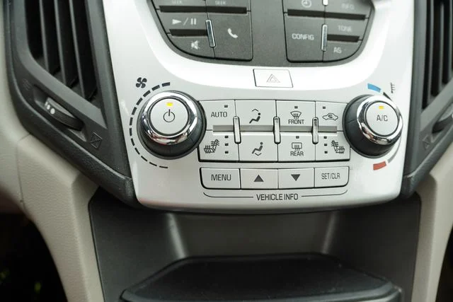 Used 2016 Red Chevrolet LTZ image 7