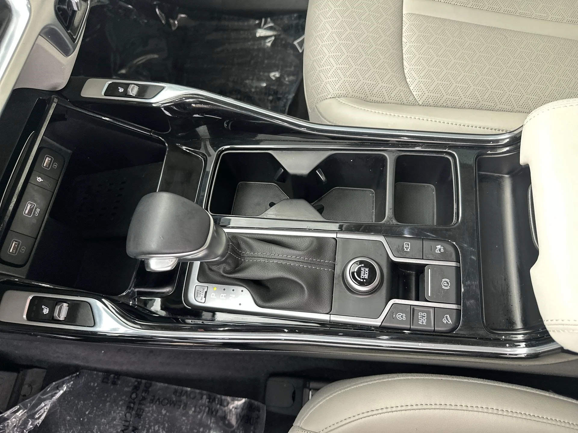 Certified Used 2023 Ebony Black Kia SX image 20