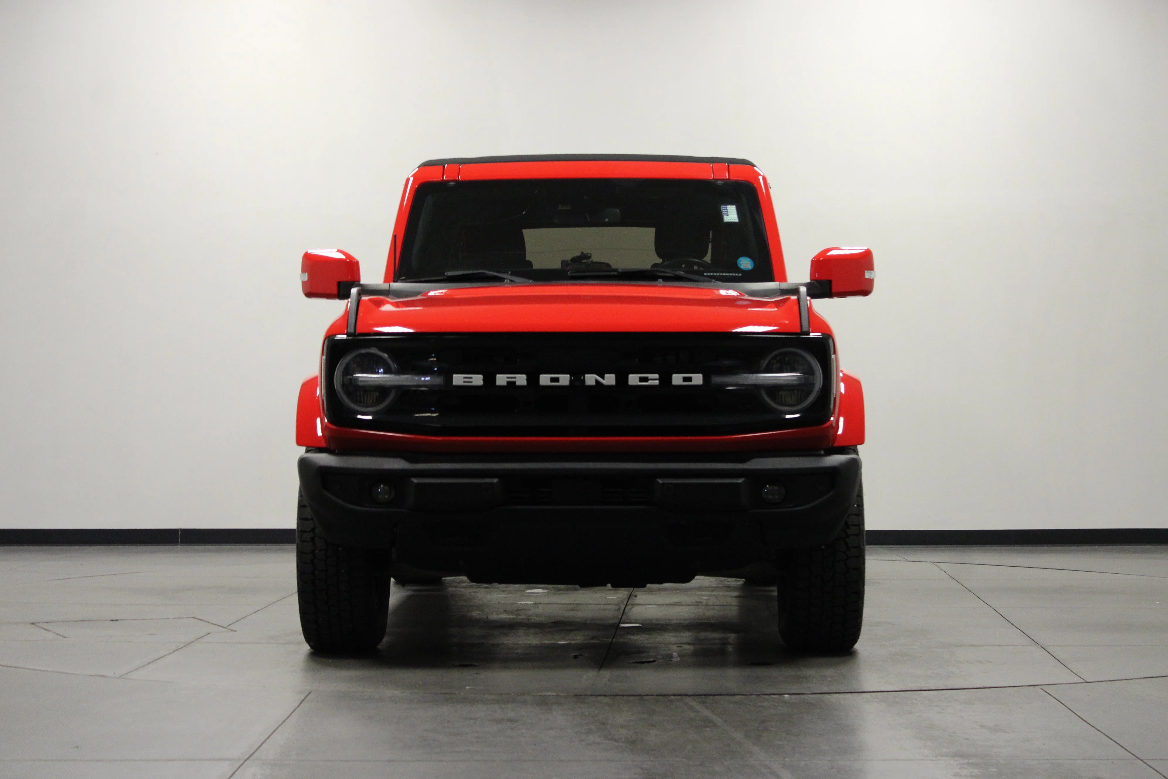 Used 2022 Race Red Ford Outer Banks image 9