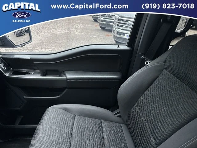 Used 2023 Black Ford XLT image 27