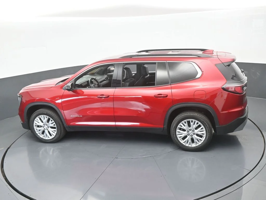 Used 2024 Volcanic Red Tintcoat GMC Elevation image 56