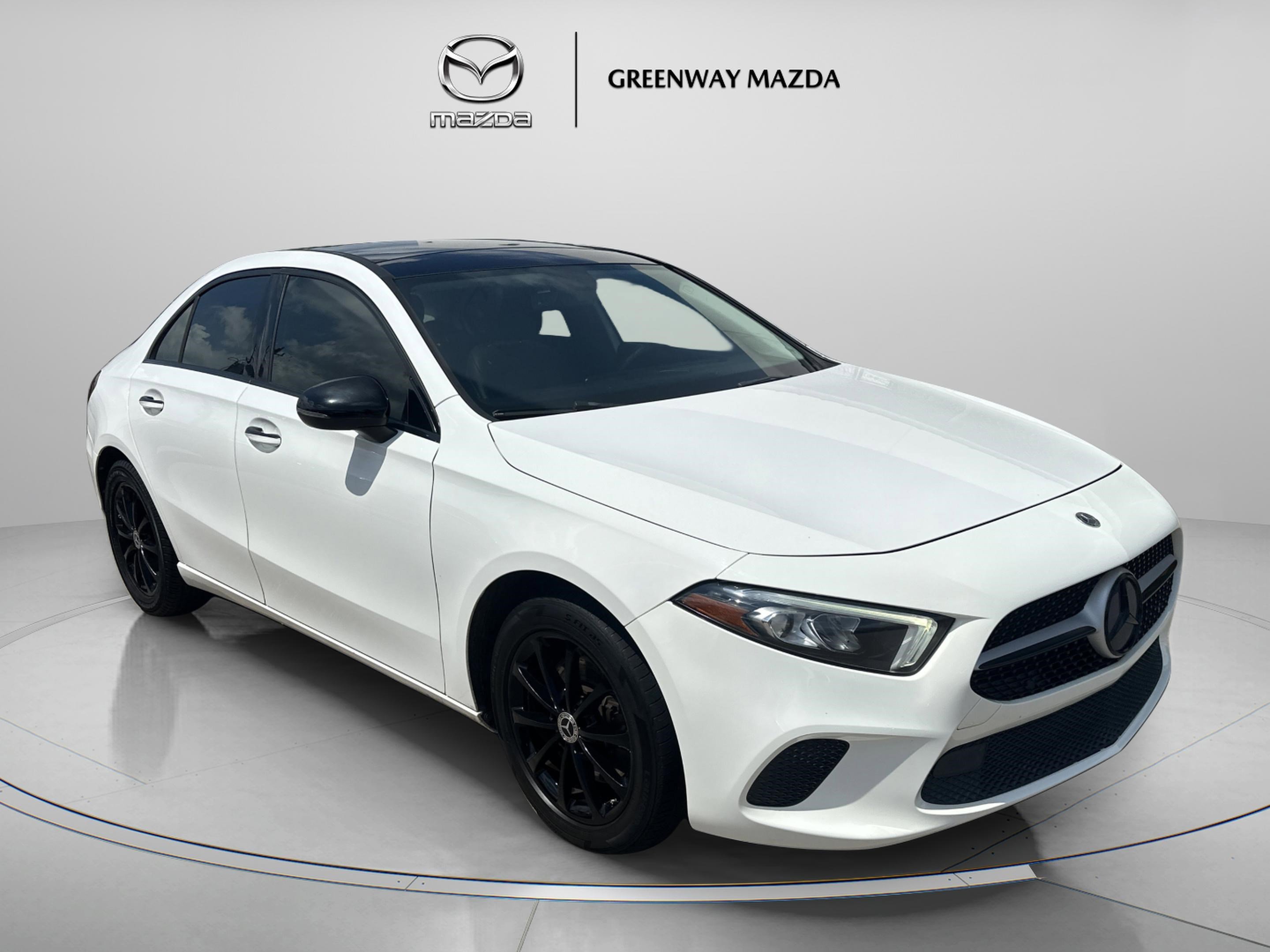 2019 Mercedes-Benz A-Class A220's photo