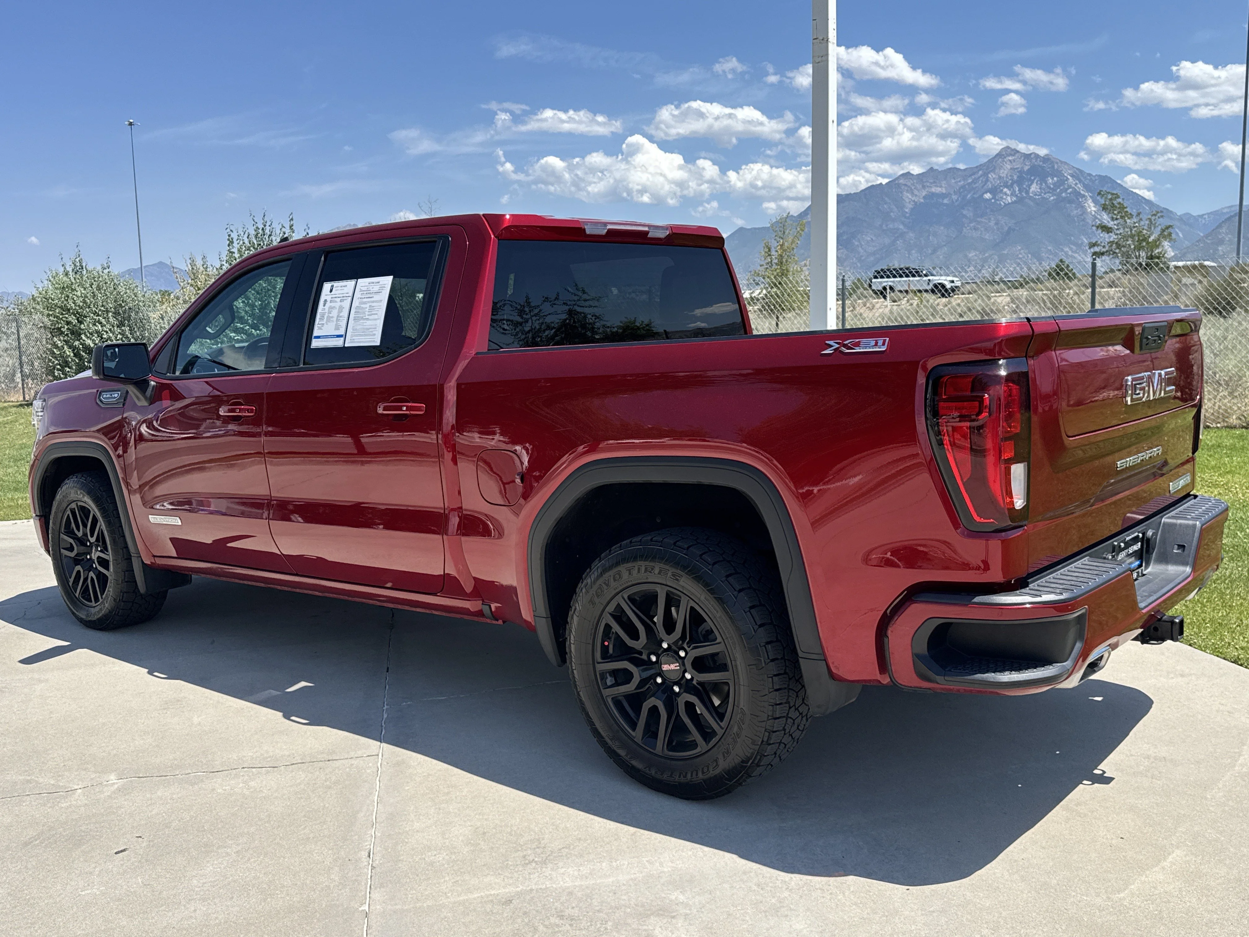 Used 2021 Cayenne Red Tintcoat GMC Elevation image 3