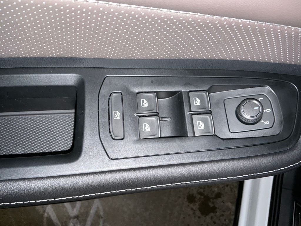 2026 Volkswagen Atlas SEL - Photo 10