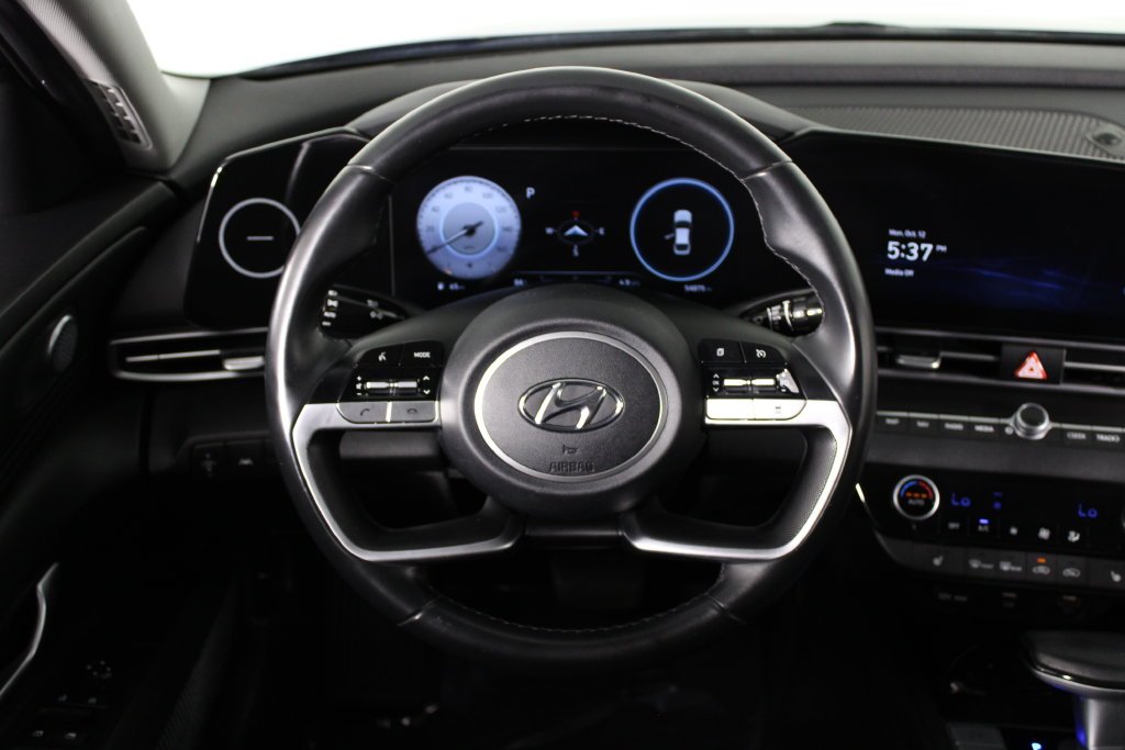 Certified Used 2023 Blue Hyundai SEL image 10