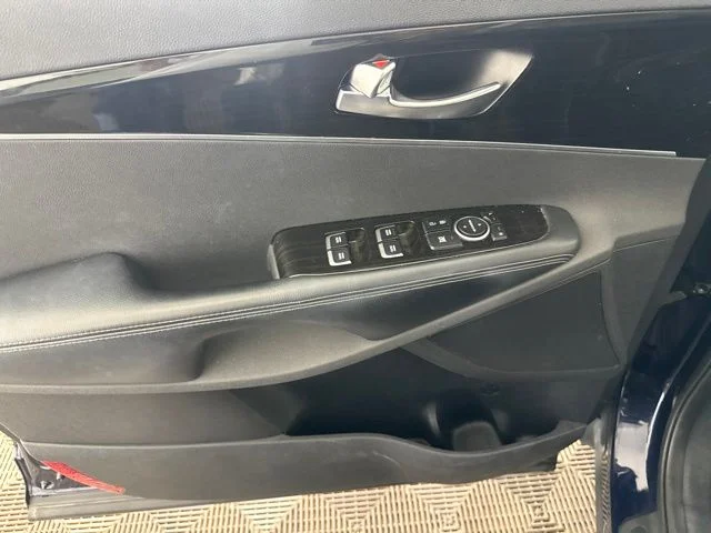 Used 2020 Blue Kia EX image 20