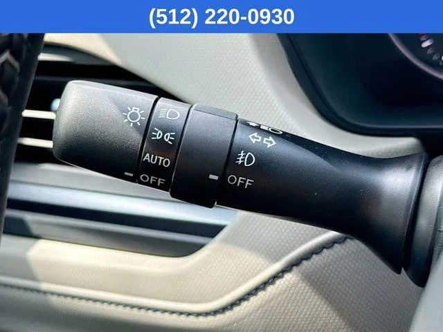 New 2026 CRYSTAL WHITE PEARL Subaru Limited image 13