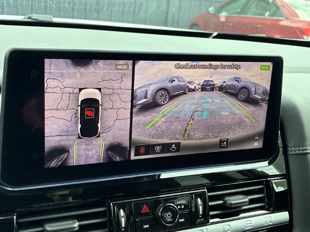 New 2026 Everest White Pearl TriCoat Nissan Platinum image 18