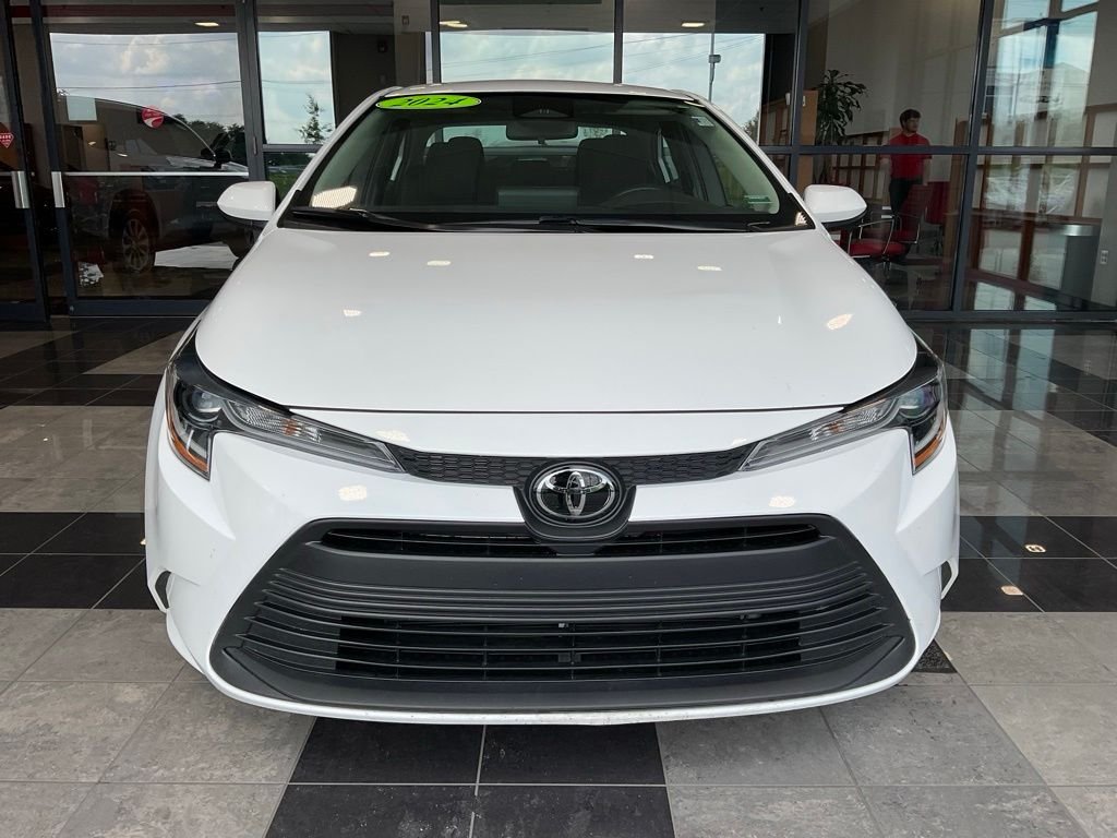 Used 2024 Toyota Corolla LE with VIN 5YFB4MDE7RP169784 for sale in Kansas City