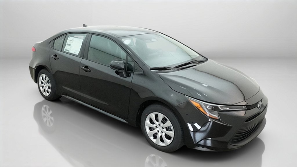 New 2027 Inked Toyota LE image 5