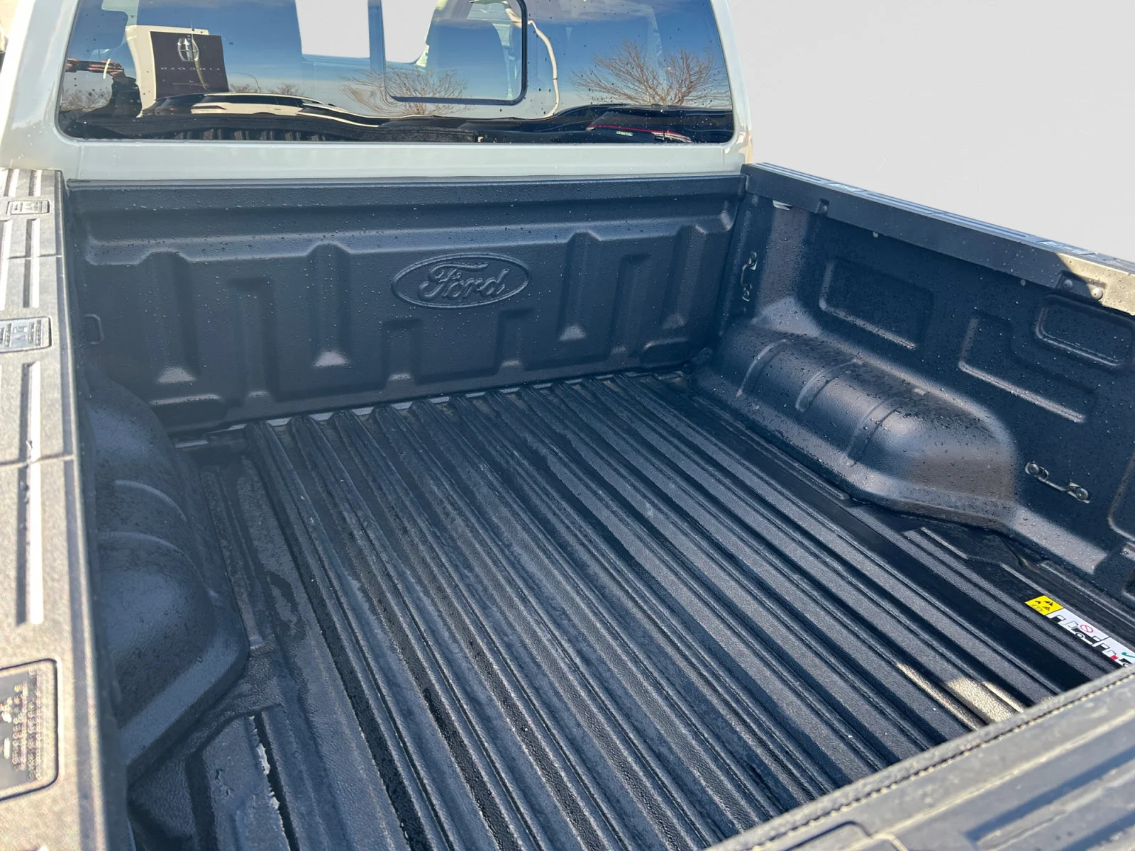 New 2025 Desert Sand Ford Lariat image 10
