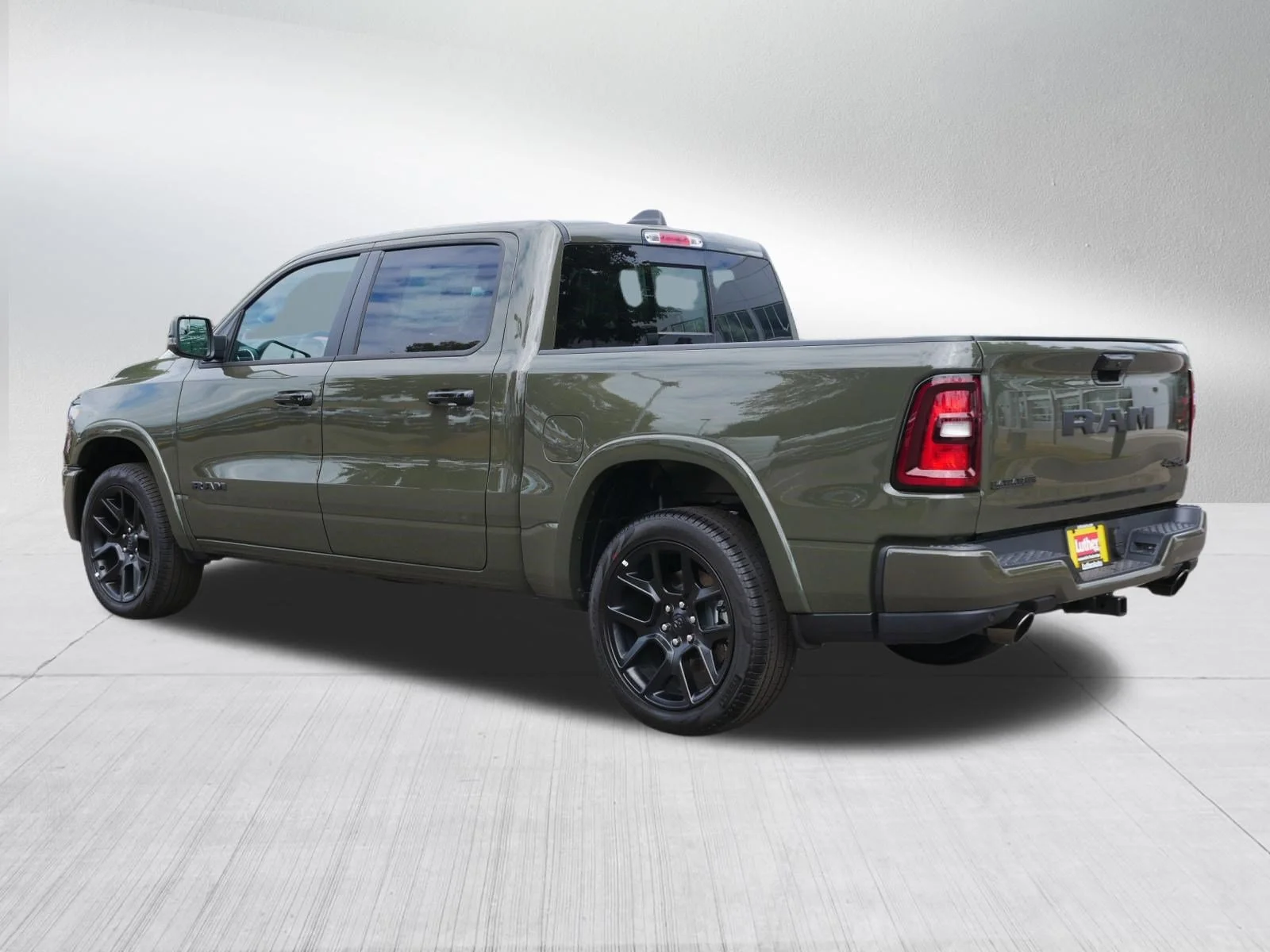 New 2026 Tank Exterior Paint RAM Laramie image 5