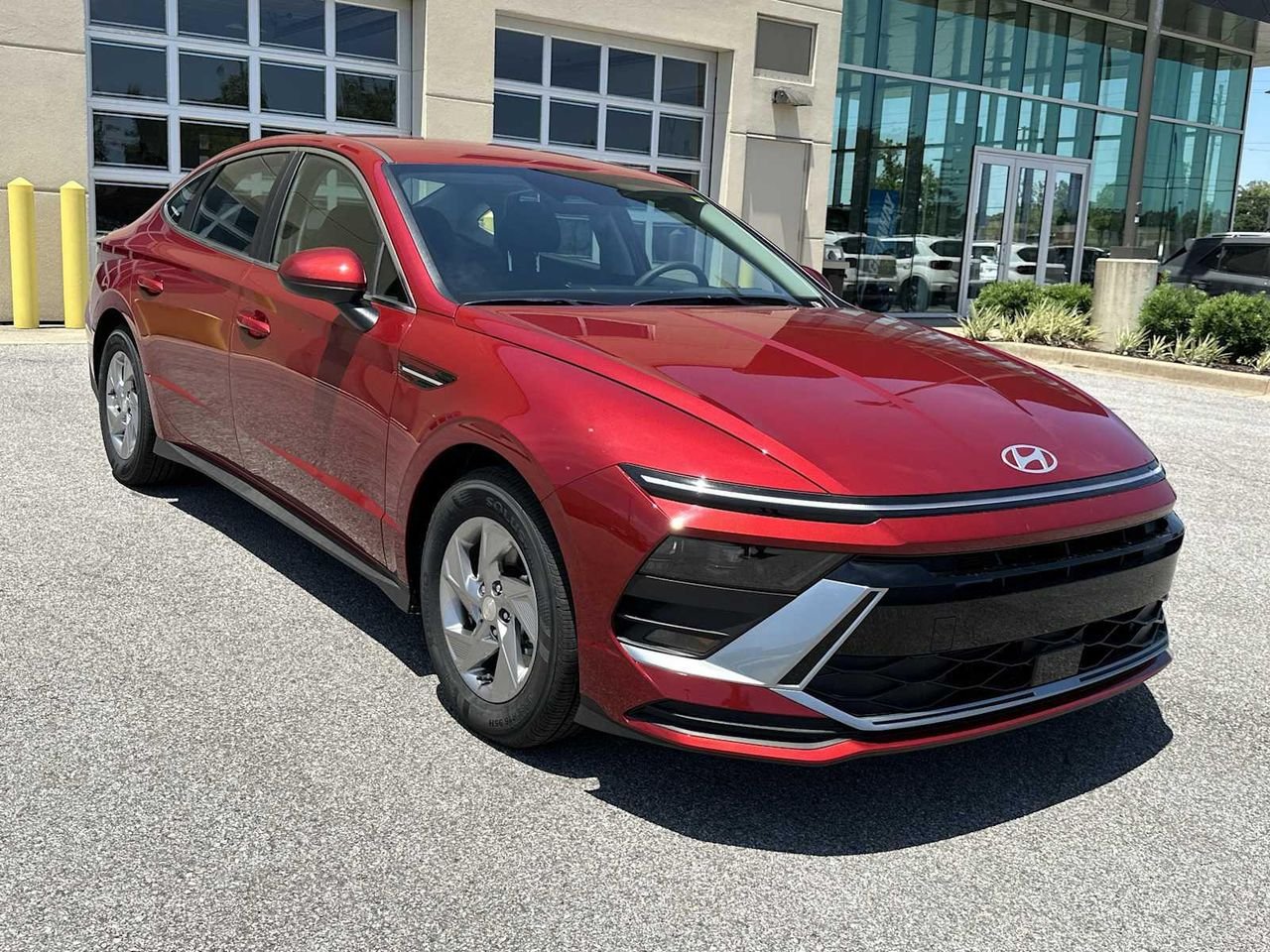 2026 Hyundai Sonata SE's photo