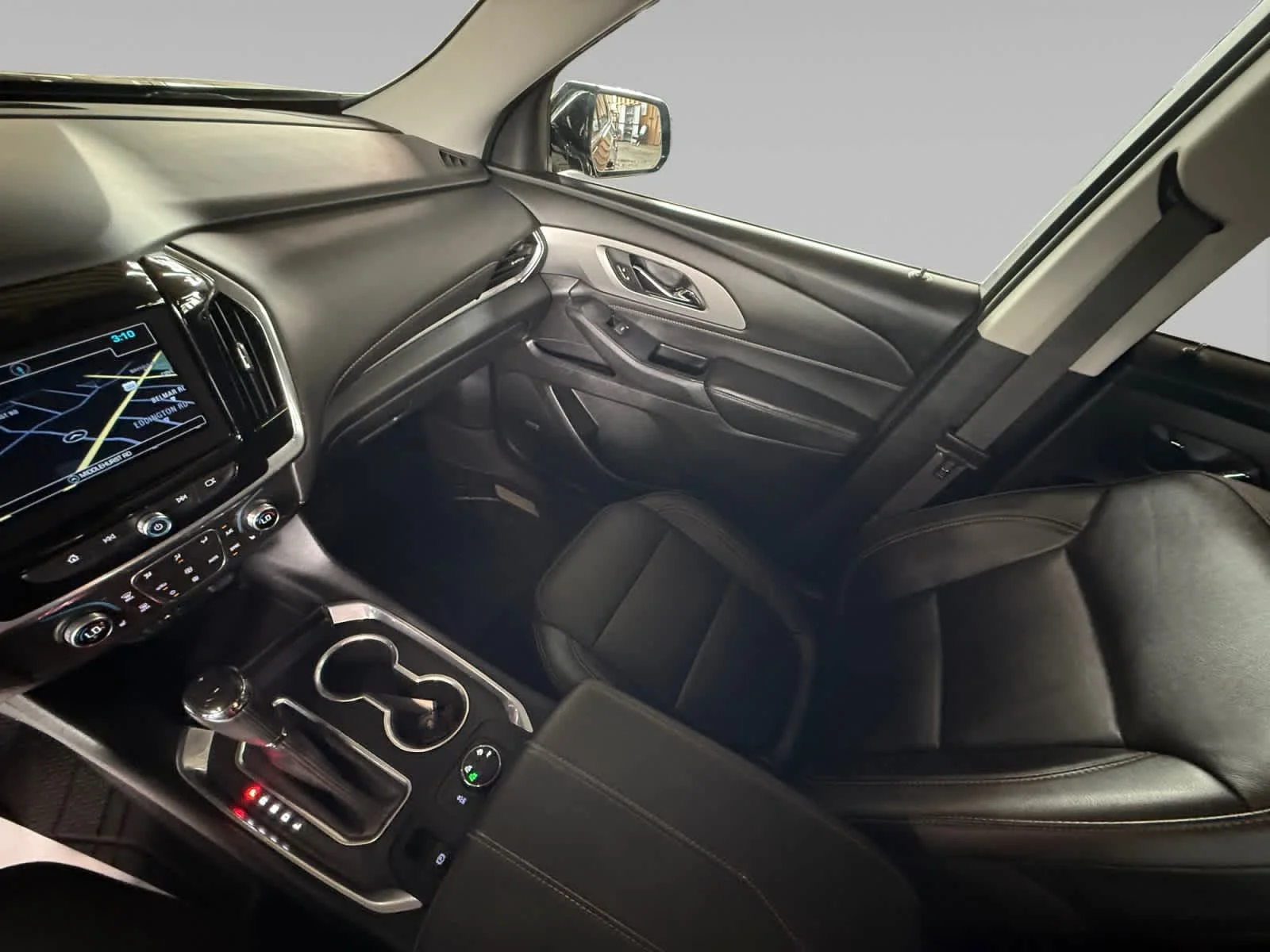 Used 2019 Mosaic Black Metallic Chevrolet LT Leather image 21