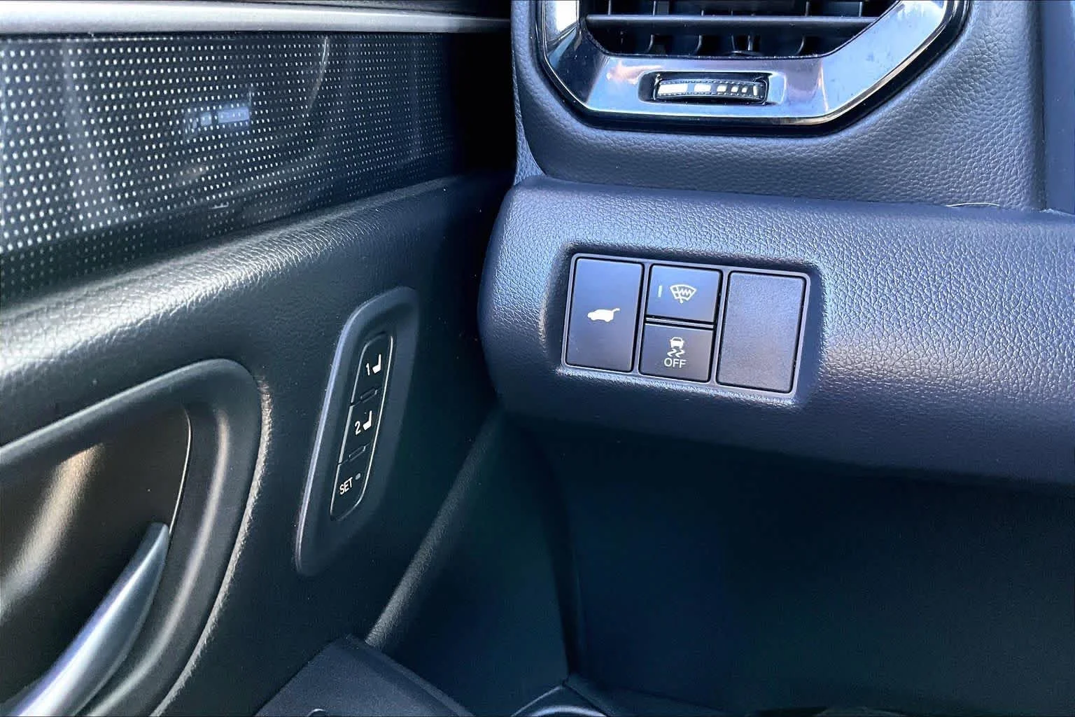 2025 Honda Pilot Black Edition - Photo 33