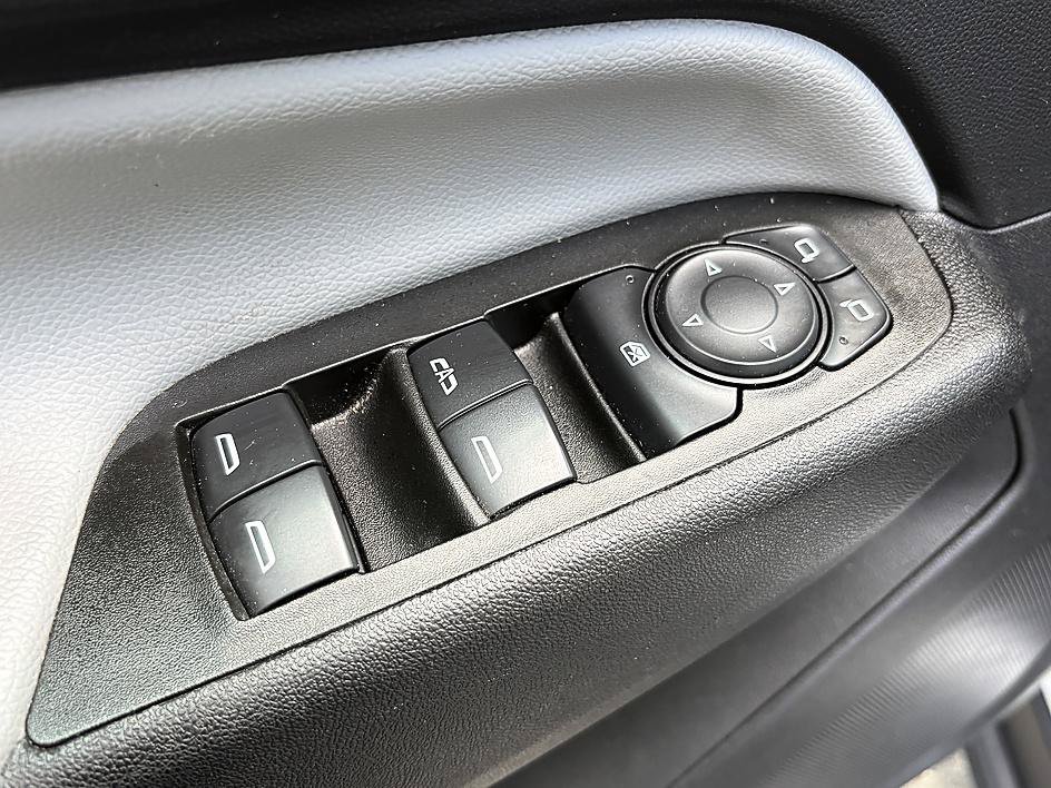 Used 2024 Summit White Chevrolet LS image 17