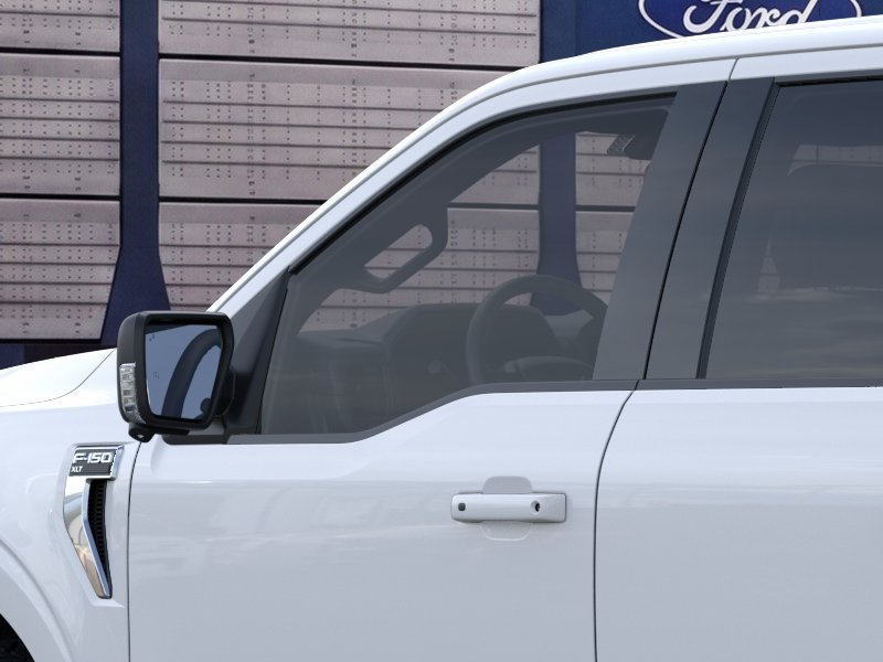 New 2026 Oxford White Ford XLT image 20