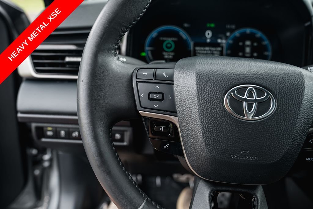 Used 2025 Heavy Metal Toyota XSE image 15