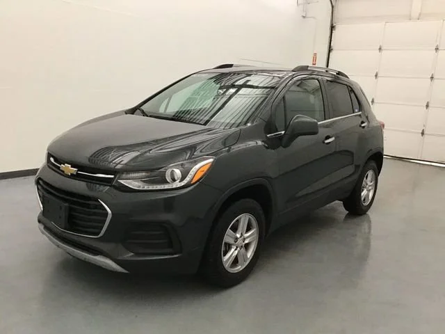 Used 2018 Chevrolet Trax LT with VIN KL7CJPSBXJB685368 for sale in Waterbury, CT