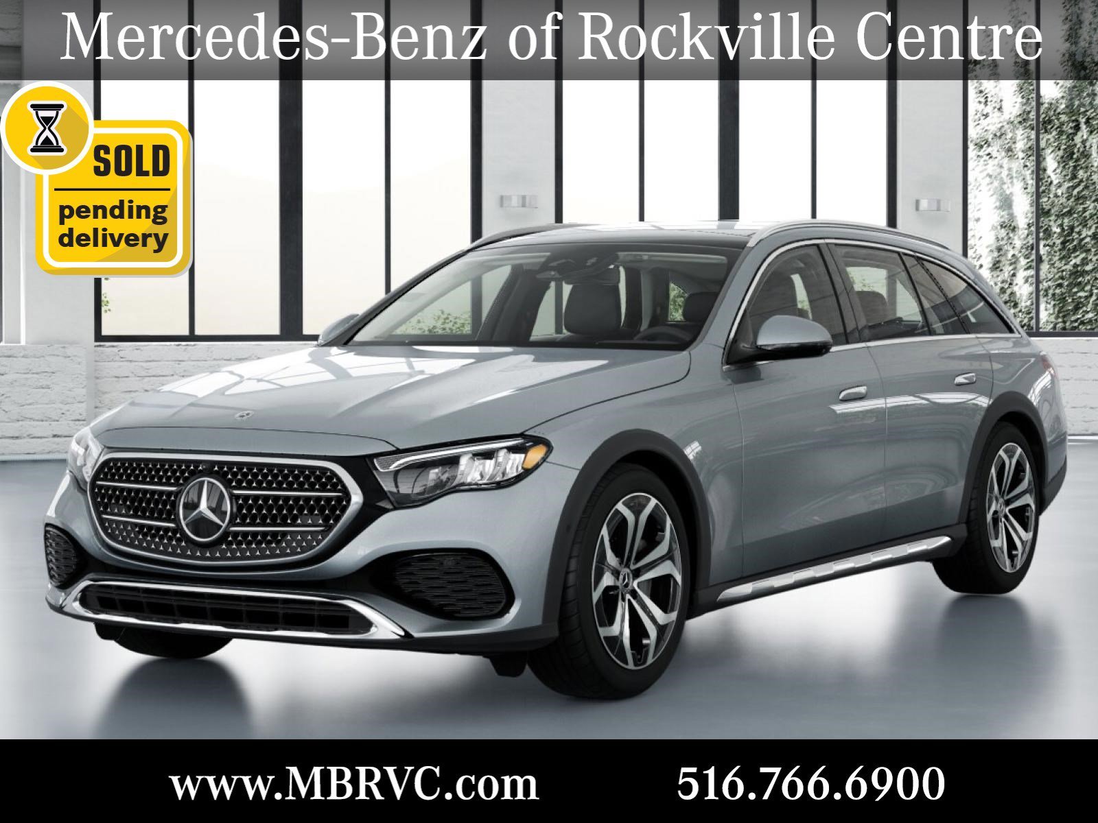 2026 Mercedes-Benz E-Class E450 4MATIC All-Terrain's photo