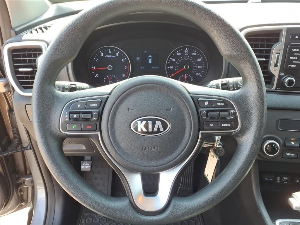 Used 2018 Silver Kia LX image 21