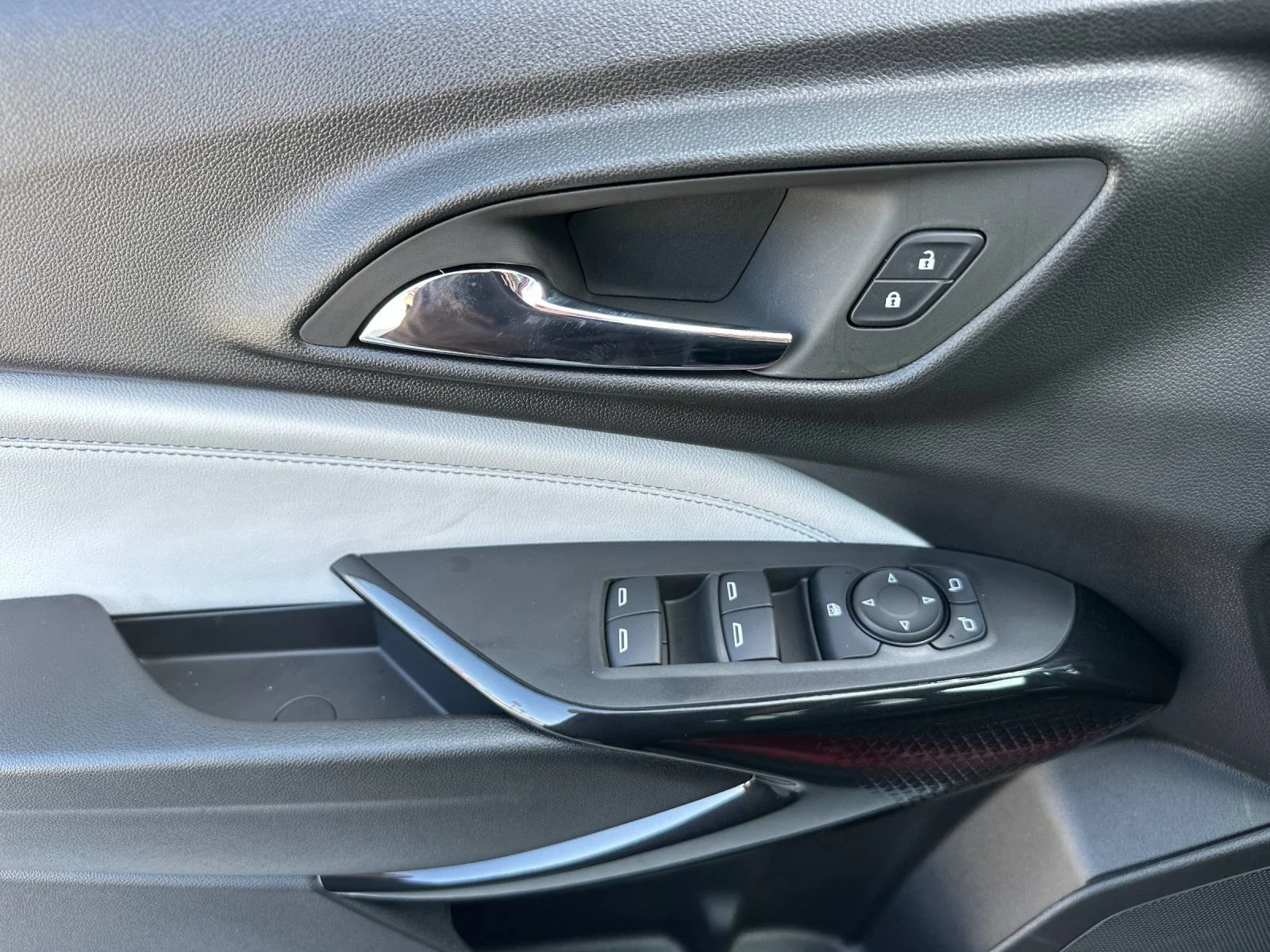 2026 Chevrolet Trax LT - Photo 11