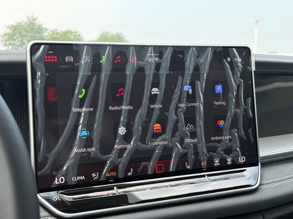 New 2026 Deep Black Pearl Volkswagen 2.0T SE image 29