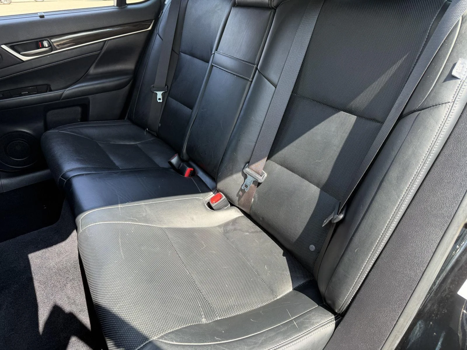 Used 2013 Obsidian Lexus 4dr Sdn RWD image 16