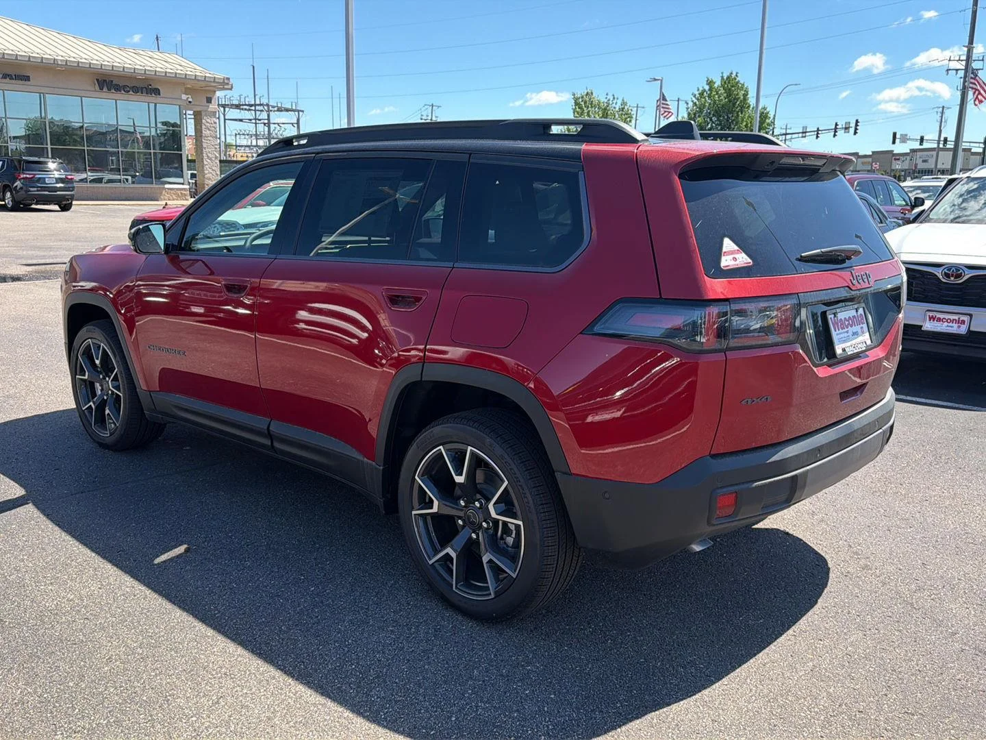 New 2026 Red Hot Pearl-Coat Exterior Paint Jeep Overland image 5