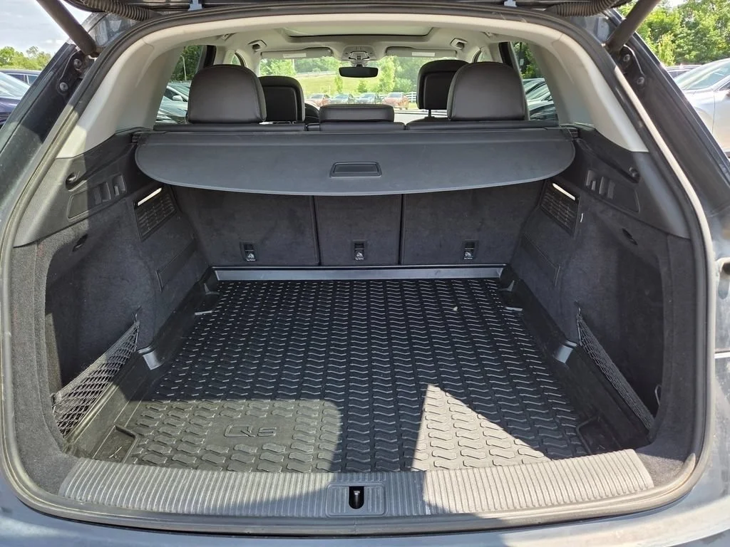 Used 2018  Audi Premium image 29