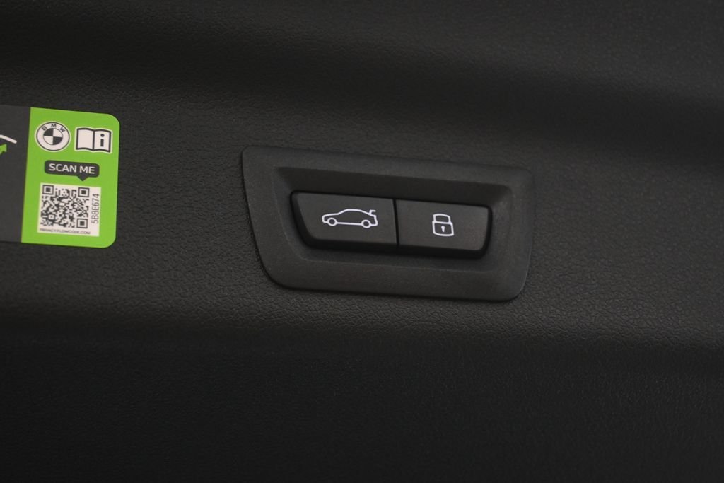 New 2026 Jet Black BMW xDrive28i image 38