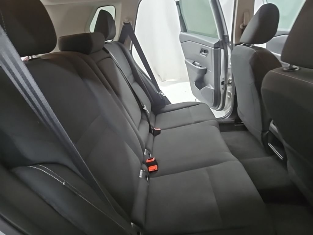 Used 2024 Silver Nissan S image 18