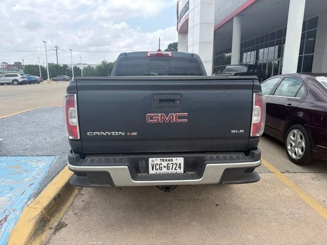 Used 2020 Blue GMC SLE1 image 4