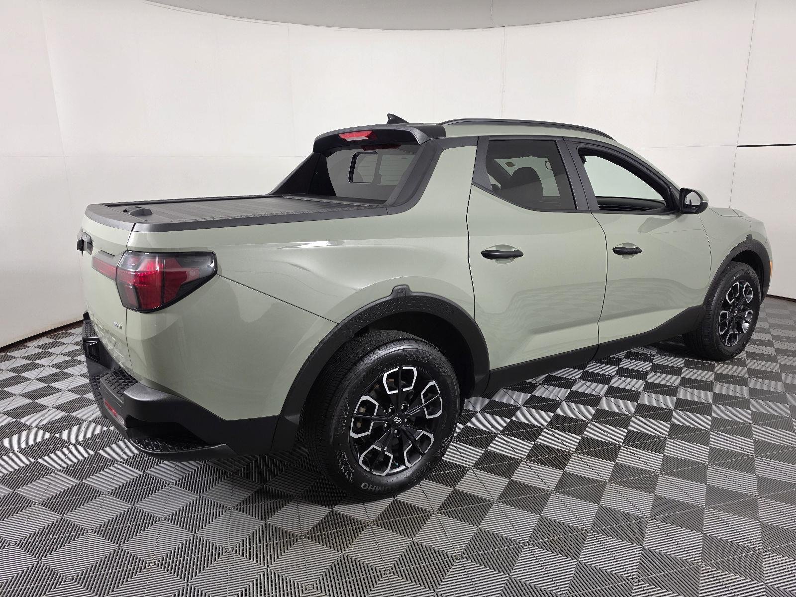 Used 2024 Sage Gray Hyundai SEL image 10