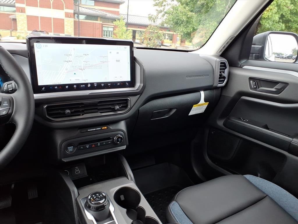 New 2025 Carbonized Gray Metallic Ford Outer Banks® image 26