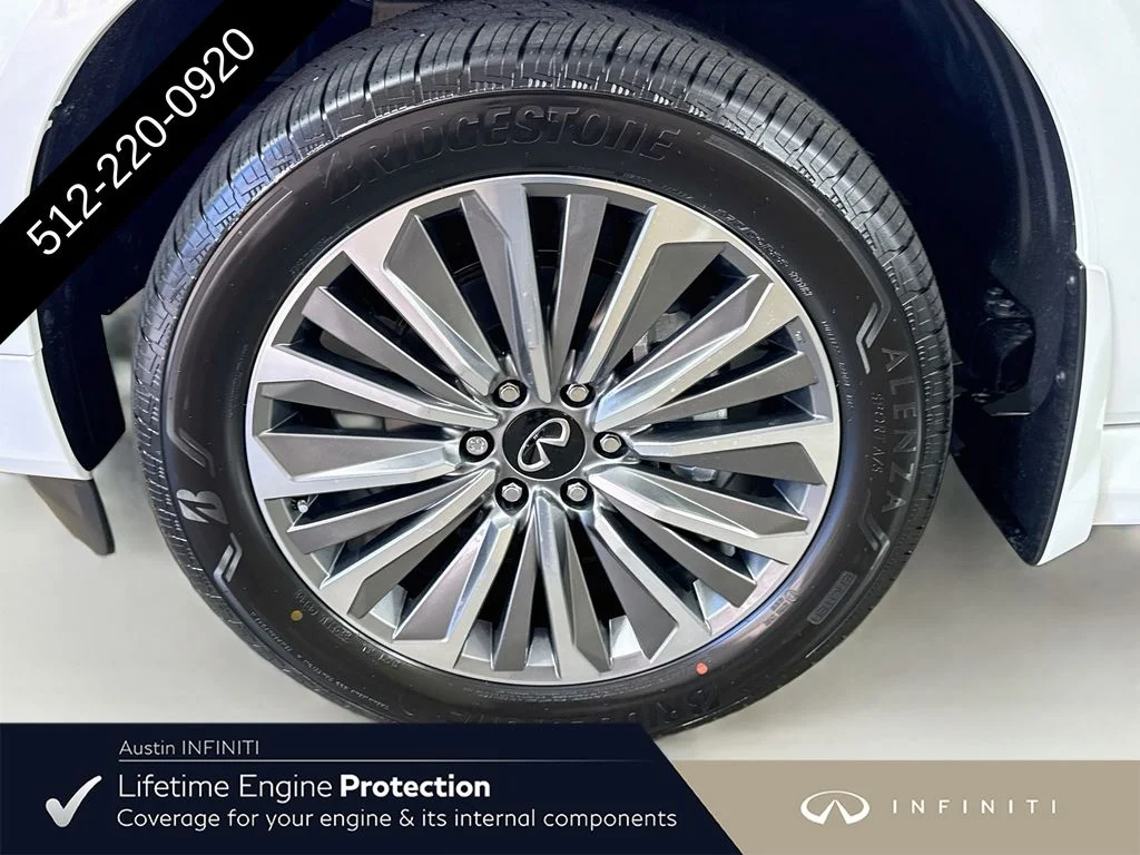 New 2027 White INFINITI LUXE image 43