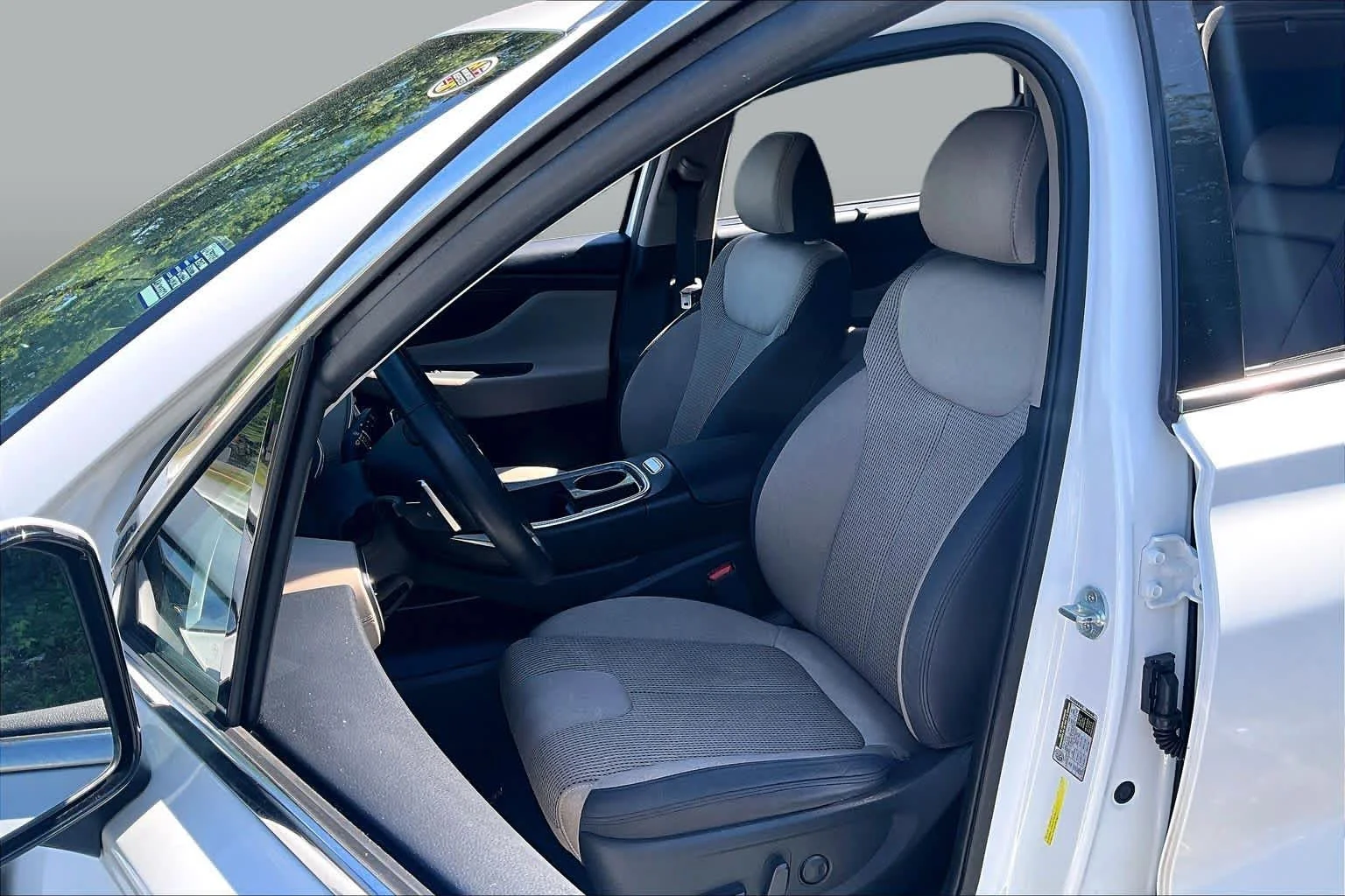 Used 2022 Quartz White Hyundai SEL image 8
