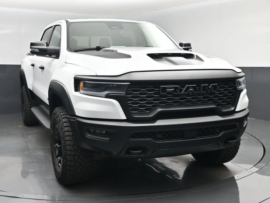 Used 2026 White Ram RHO image 21