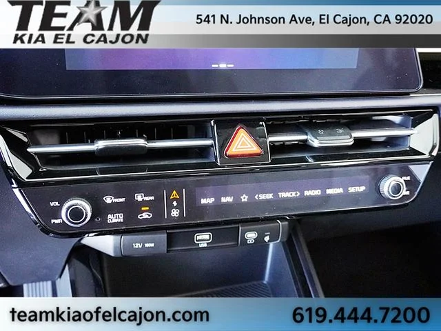 New 2026 Black Kia Wind image 31